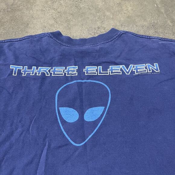 Vintage 1995 311 Three Eleven Alien Blue Band T-Shirt - Picture 4 of 6